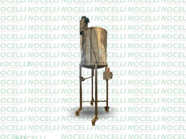 Tanque 600L misturador em Nocelli