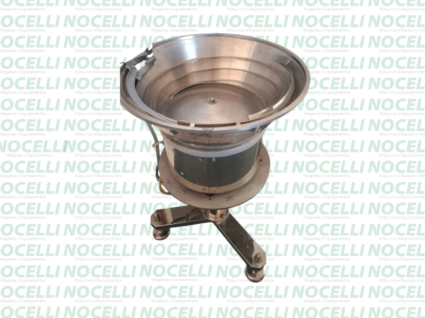Alimentador de Tampa c/ pedestal inox em Nocelli